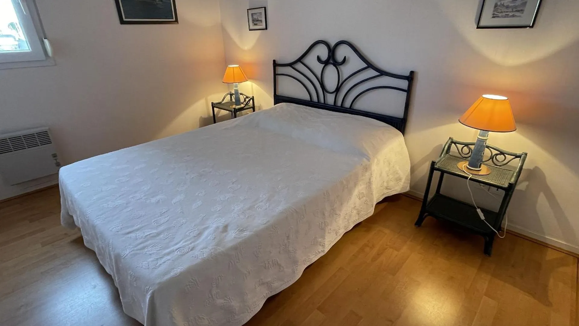 Apartmán Confortable Appartement 4 Pers. Avec Terrasse, Piscine Et Parking A Arzon - Fr-1-775-8 Francie